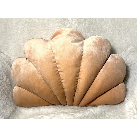 NEW Threshold 20”x15” Peach Shell Outdoor Novelty Plush Pillow Cushion - Picture 4 of 5